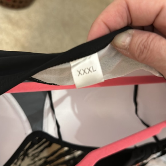 Plus size swim top - Picture 3 of 3